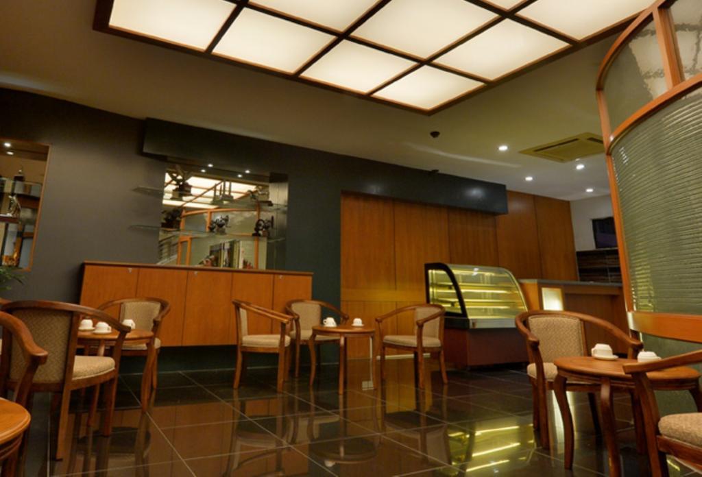 Asiana Hotel Kota Kinabalu Exterior foto